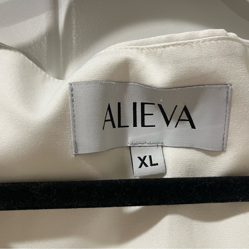 Ana Off-Shoulder Belted Jumpsuit in White - Picture 11 of 15